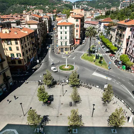 Cinque Terre Gateway-2