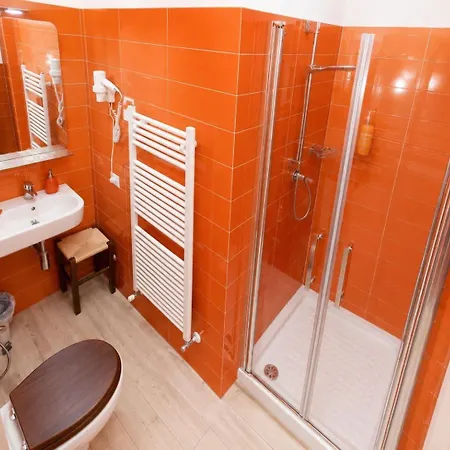 Il Quadrifoglio Guesthouse-2
